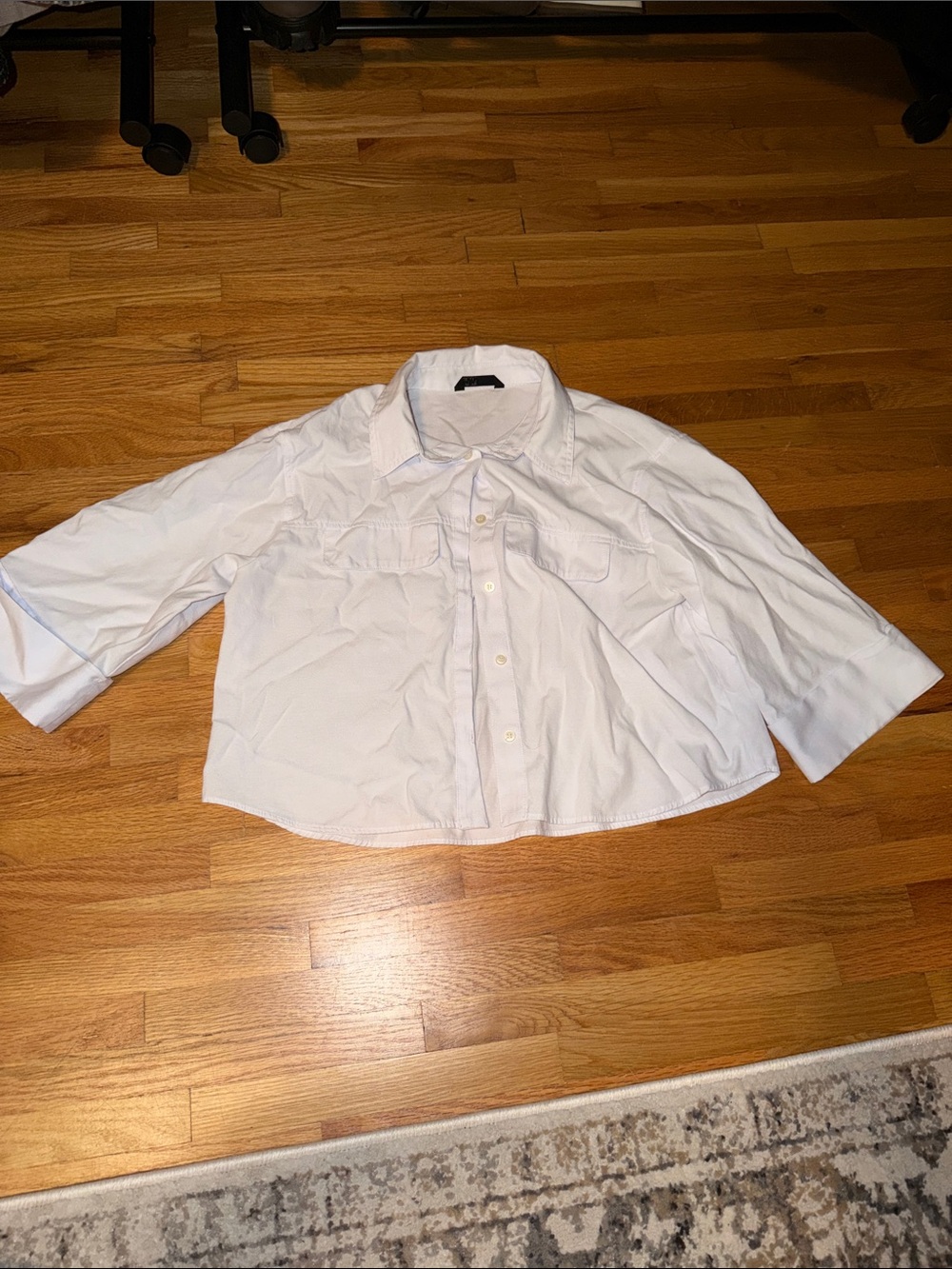 Zara White Cropped Casual Button-Down Shirt